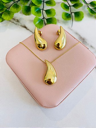 Conjunto Gota Dourada