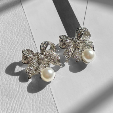 Broche Alfinete Laço Perola