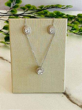 Conjunto oval cristal ródio branco
