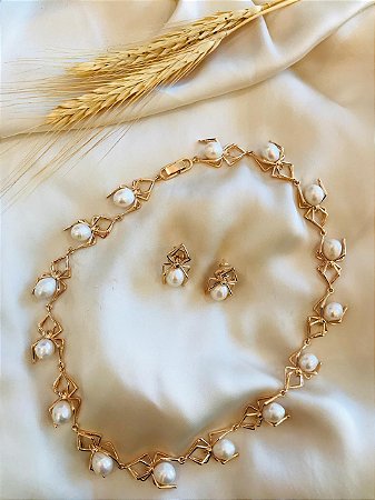 Conjunto Colar e Brincos Aranhas de Perolas