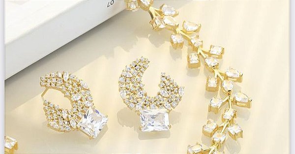 Brinco Cristal Gotas E Quadrado