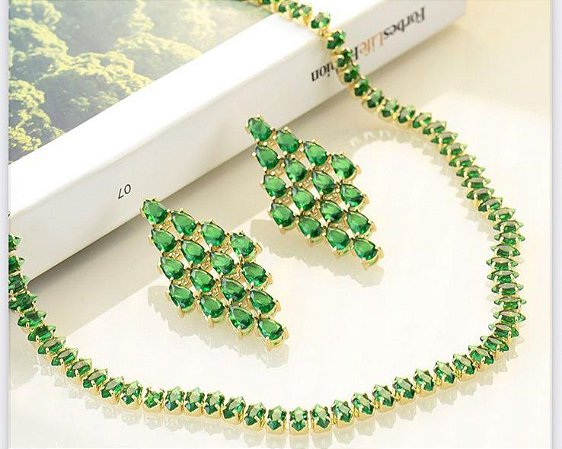 Brinco Gotas Esmeralda Dourado