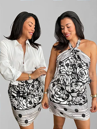 Lenço Camélia Poá 90x90cm