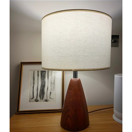 Luminária de mesa Luíza - Plus