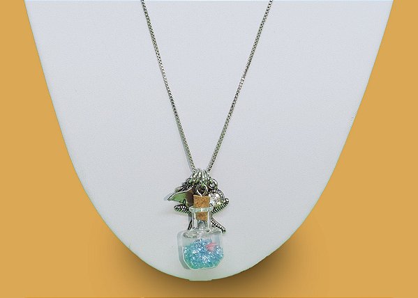 Colar pingentes variados