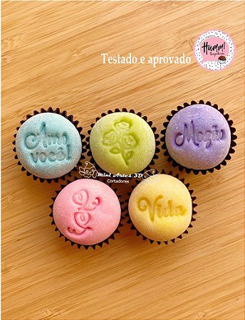 Carimbo para brigadeiro Namorados