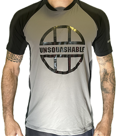 Camiseta UNSQUASHABLE Grafite e Preta