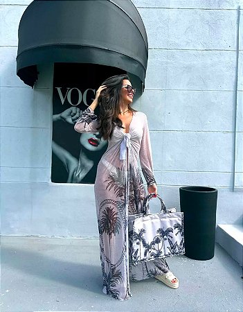 Saída de Tule Coqueiro Cinza