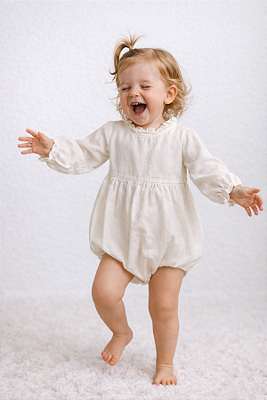 Romper Babado Off White (12-18m); (18-24m)
