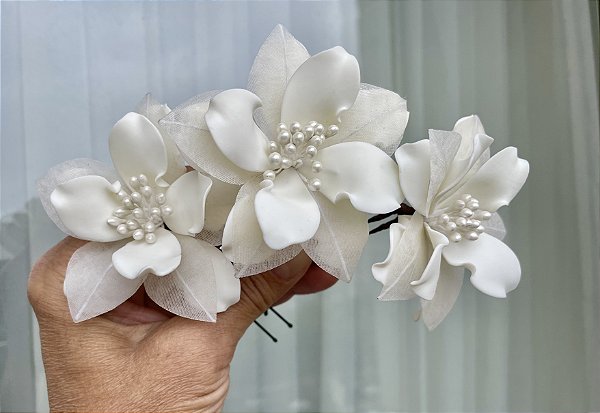 Lírio Camila /  Unidade  (porcelana e organza de seda pura)