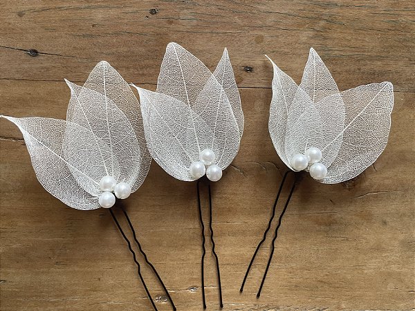 Pin folha com pérolas / Unidade