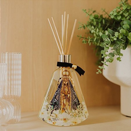 Difusor de aromas Dani Fernandes flor de figo mãe querida 210 ml