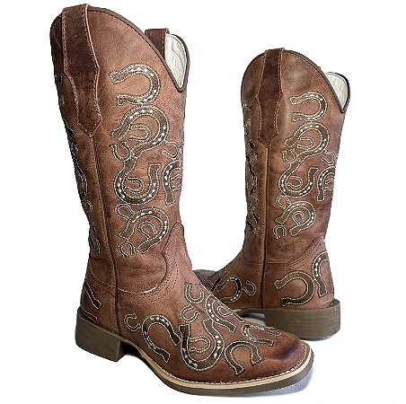 Bota Texana Feminina Ferraduras Sola Marrom Bico Quadrado
