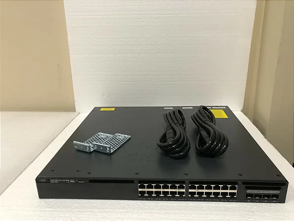 Switch WS-C3650-24PD-S Cisco - Seminovo