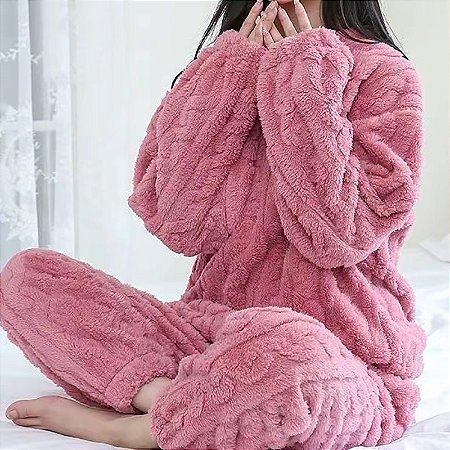 Pijama Feminino Quentinho de Inverno | Flanela Macio e Confortável para Dormir