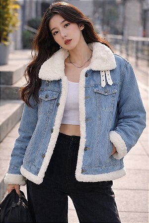 Jaqueta Jeans Feminina Forrada com Lã de Carneiro e Capuz — Estilo Quente para o Inverno