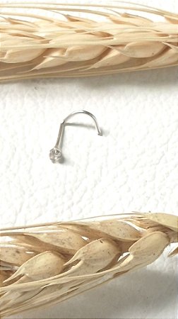 Piercing de nariz nostril pedra zicornea