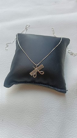 Colar de Cabeleireira