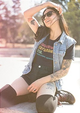 Camiseta Roqueira Tatuada Tia