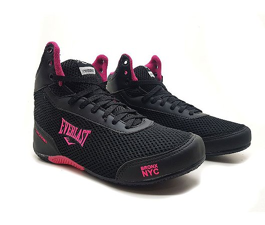 tênis bota para academia