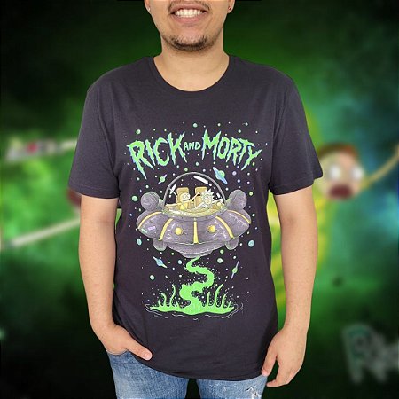 Camiseta Rick and Morty Espaço Verde Unissex TAM: G