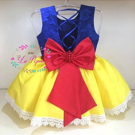 vestido tema branca de neve