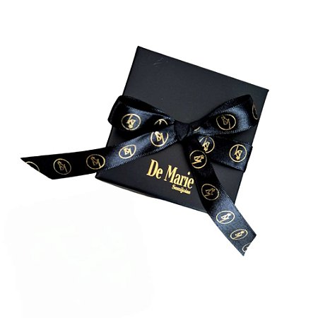 Embalagem para presente De Marie Semijoias