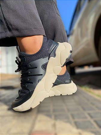 Tenis meia preto com Hotfix