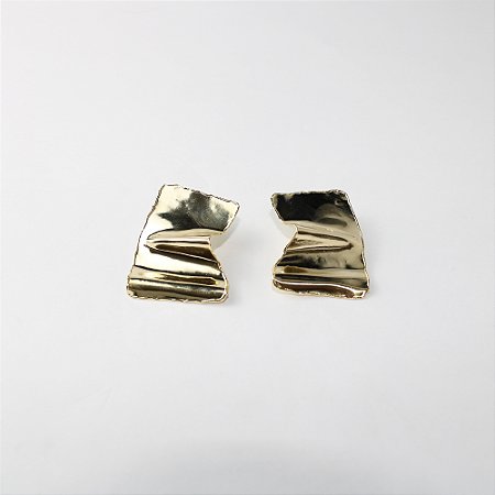 Brinco Metal Maxi Dourado