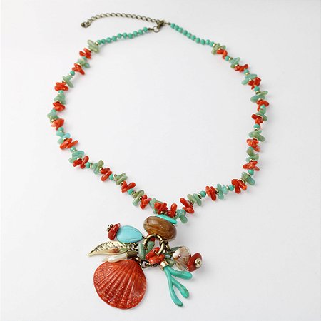 Colar Longo com Pedras Coral e Turquesa