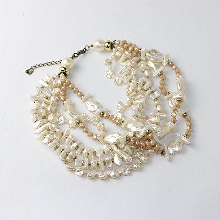 Colar Metal Curto Pérola e Bege