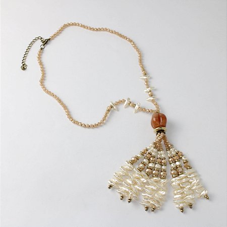 Colar Metal Longo Pérola e Bege