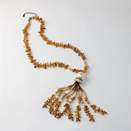 Colar Metal Longo Pérola e Âmbar