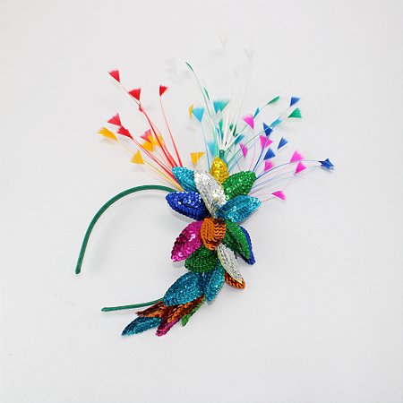 Arco Paetê Arranjo Colorido com Penas para Carnaval e Festas