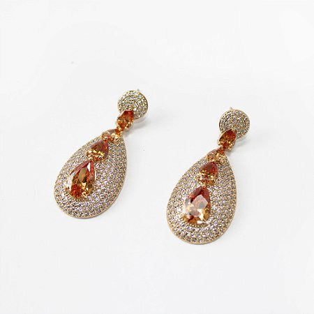 Brinco de Metal Gota Pavé com Zircônia Âmbar e Cristal
