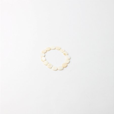 Pulseira de Silicone com Pastilhas em Madrepérola