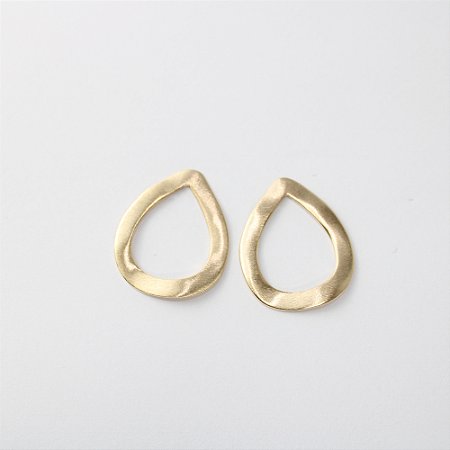 Brinco Folheado Gota Vazada Fosco