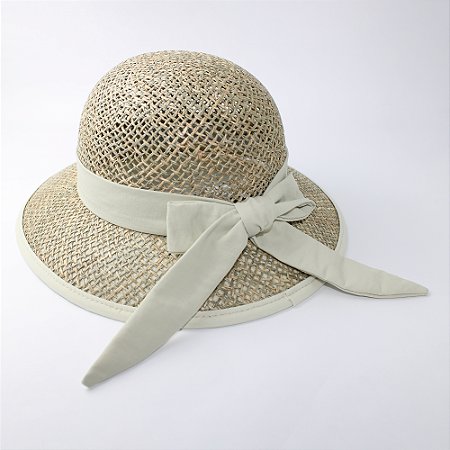 Chapéu de Palha Feminino com Proteção UV e Detalhe em Laço