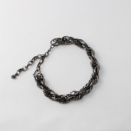 Pulseira de Metal com Elos Entrelaçados Ródio Negro