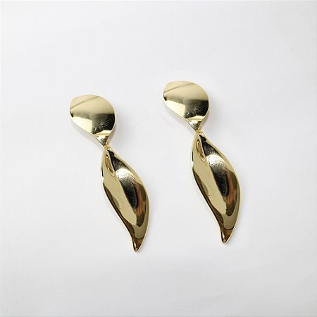 Brinco de Metal de Pressão com Design Orgânico Folha Dourado