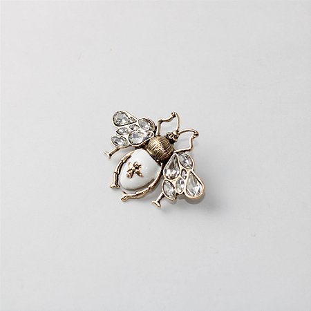 Broche de Metal Abelha com Pedrarias e Acabamento Ouro Velho