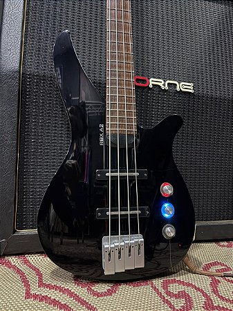 Baixo Yamaha Rbx a2 ativo 4 cordas - semi novo