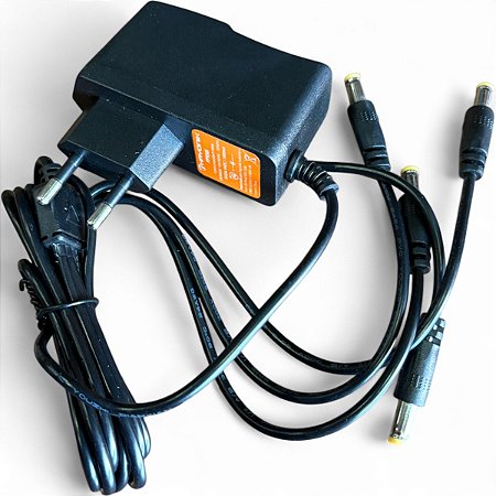 Fonte 4 Pedal Guitarra Pedaleira 9v 1a Centro Negativo FP950i