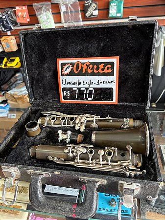 Clarinete Eagle + Estojo - Usado
