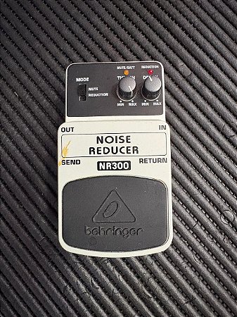 Pedal Noise Resucer Behringer Nr300 Elimina Ruído - Usado