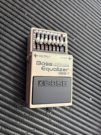 Pedal Boss Bass Equalizer Geb-7 Equalizador Baixo Impecável – Usado