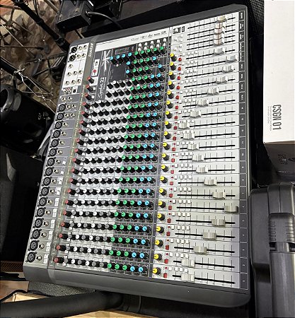Mesa De Som Soundcraft Signature 22 Multi-Track - Mostruário Nova