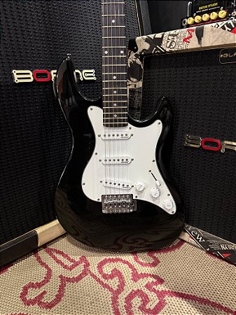 Guitarra Strinberg Stratocaster Com Afinador – Usada
