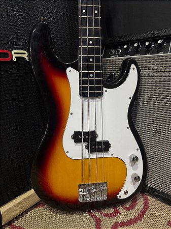 Baixo Phx 4 Cordas Passivo Sunburst – Usado