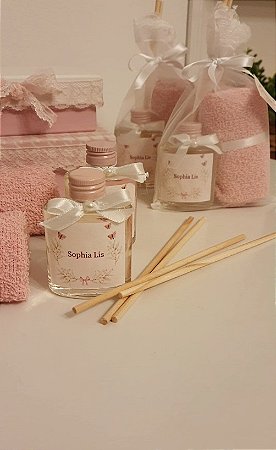 Lembrancinha Personalizada Aromatizador Cheirinho Bebê com Toalha